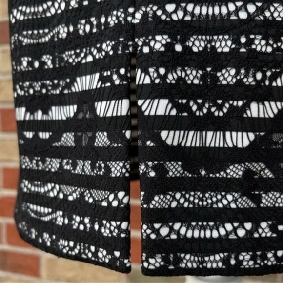 Tahari ASL Striped Black White Sleeveless Sheath Dress 👗 - Picture 8 of 13